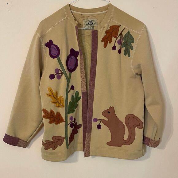 Sweaters - Cardigan women’s fall squirrel leaves sweater size small